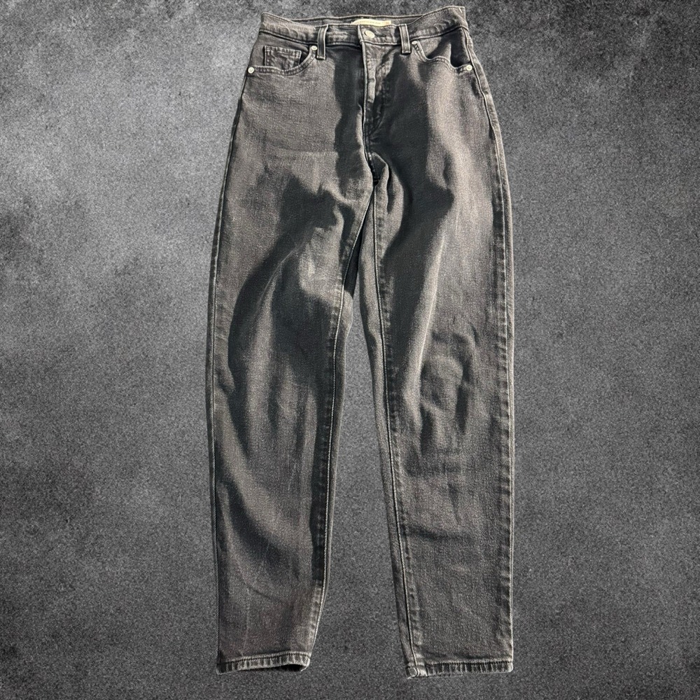 Levi's High Waisted Mom Jeans Womens 26 Black Gray Wash Tapered Denim Pants